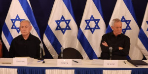 Beitragsbild des Blogbeitrags Netanjahus Verbündete schlagen Gantz wegen Washington-Reise an 