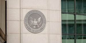 Beitragsbild des Blogbeitrags Genesis stimmt einer SEC-Vereinbarung über Gemini Earn in Höhe von 21 Millionen US-Dollar zu