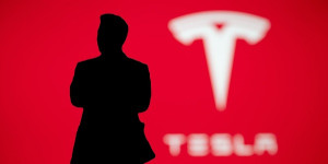Beitragsbild des Blogbeitrags Der Hinweis von Elon Musk auf die Zahlung von Dogecoin für Tesla sorgt bei Memes für Aufsehen coin Preise