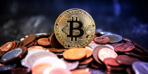 Beitragsbild des Blogbeitrags Binance stellt die Unterstützung für alle Bitcoin-NFTs ein 