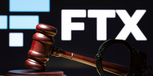Beitragsbild des Blogbeitrags Ehemalige FTX-Mitarbeiter im Fokus, Bitcoin-Halbierung rückt näher