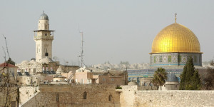 Beitragsbild des Blogbeitrags Israel reagiert auf iranischen Angriff, vermeidet Krieg