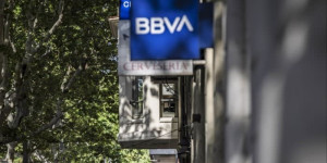Beitragsbild des Blogbeitrags BBVA gibt ein feindliches Übernahmeangebot für Sabadell in Höhe von 11,5 Milliarden Euro ab