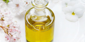Beitragsbild des Blogbeitrags Aromatherapie: Die Heilkraft der Düfte