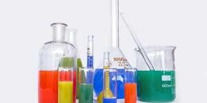 Beitragsbild des Blogbeitrags Die Chemie der Heilpflanzen