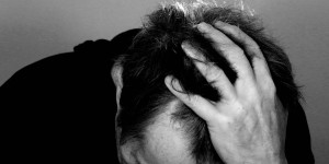 Beitragsbild des Blogbeitrags Kopfschmerzen Hausmittel: Natürliche Linderung finden