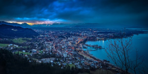 Beitragsbild des Blogbeitrags Bregenz am Bodensee: Eine Stadt zwischen Bergen und Wasser 