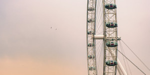 Beitragsbild des Blogbeitrags Geheimtipp Urlaub Oktober: Überraschende Reiseziele entdecken 