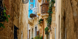 Beitragsbild des Blogbeitrags Sehenswürdigkeiten Malta: Eine Zeitreise durch die Geschichte 
