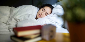 Beitragsbild des Blogbeitrags Studie: Zu wenig oder zu viel Schlaf kann das Infektionsrisiko erhöhen 