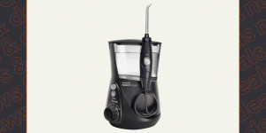 Beitragsbild des Blogbeitrags Auf unsere Lieblings-Wasserflosser von Waterpik mit 100.000 Fünf-Sterne-Bewertungen gibt es am Amazon Prime Day 50 % Rabatt