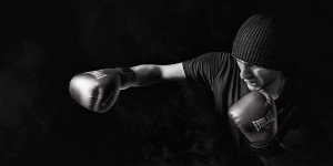 Beitragsbild des Blogbeitrags Bodyweight Training: Effektive Übungen ohne Geräte