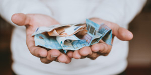 Beitragsbild des Blogbeitrags Kosten der Haushaltsversicherung in Österreich | Sophia 