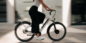 Beitragsbild des Blogbeitrags E-Bike-Versicherung › Welche ist sinnvoll?  