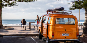 Beitragsbild des Blogbeitrags Mit dem Auto ins Ausland › Versicherung gecheckt?  
