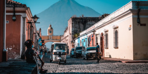 Beitragsbild des Blogbeitrags Hidden Gems of Antigua, Guatemala: Your Ultimate Travel Guide