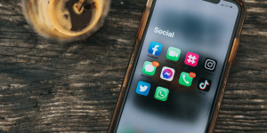 Beitragsbild des Blogbeitrags Lokale Influencer: Authentischer und effektiver Content