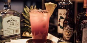 Beitragsbild des Blogbeitrags Bubbly Friday: Singapore Sling