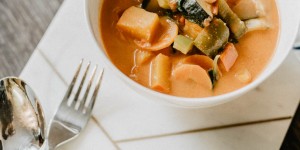 Beitragsbild des Blogbeitrags Rezept: One Pot Pumpkin Curry 