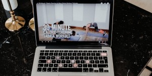 Beitragsbild des Blogbeitrags 5 At-Home-Workout Videos We Love 