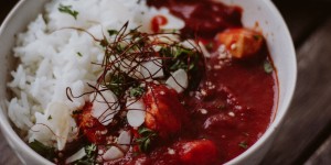 Beitragsbild des Blogbeitrags Rezept: schnelle Tomaten Huhn Pfanne