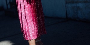 Beitragsbild des Blogbeitrags Steal Her Style: White Heels
