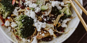 Beitragsbild des Blogbeitrags Rezept: Steirischer Brokkoli Salat mit Apfel
