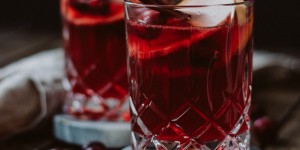 Beitragsbild des Blogbeitrags Bubbly Friday: Cranberry Orangen Punsch 