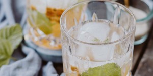 Beitragsbild des Blogbeitrags Bubbly Friday: Passion Fruit Orange Mojito 