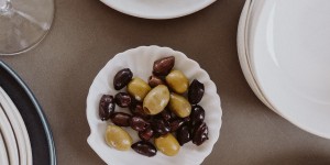 Beitragsbild des Blogbeitrags Interior Update: Our Tableware Selection