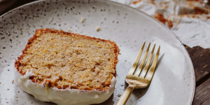 Beitragsbild des Blogbeitrags Rezept: Kürbiskuchen mit Zitronen-Frischkäse-Frosting