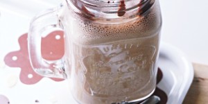 Beitragsbild des Blogbeitrags Chocolate-Banana-Shake