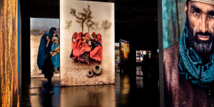 Beitragsbild des Blogbeitrags Steve McCurry Ausstellung in Graz