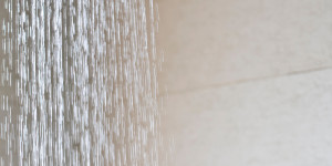 Beitragsbild des Blogbeitrags Warum ich wöchentlich 14 Minuten kalt dusche