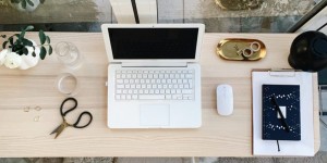 Beitragsbild des Blogbeitrags ORGANISATION //  DEIN BESTES JAHR. IN 5 SCHRITTEN ZU DEINEN ZIELEN. 