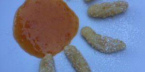 Beitragsbild des Blogbeitrags Deconstructed Food: Marillenknödel