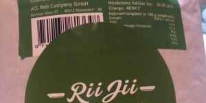 Beitragsbild des Blogbeitrags Paprikapfanne mit Kohlsprossen und Ingwer mit Rii Jii Bio Basmati-Reis