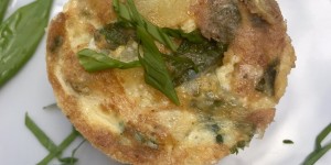 Beitragsbild des Blogbeitrags Bärlauchliebe: Bärlauch-Kartoffel Frittata