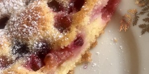 Beitragsbild des Blogbeitrags Sauer macht lustig: Zitronen – Stachelbeerkuchen 