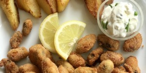 Beitragsbild des Blogbeitrags Gebackene Miesmuscheln mit Knoblauch und Erdäpfelspalten