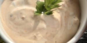 Beitragsbild des Blogbeitrags Vegetarisches Rezept: Grillgemüse mit Tomaten-Chili Dip