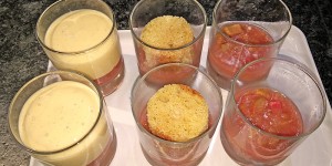 Beitragsbild des Blogbeitrags 62. Gastbeitrag: #Wirrettenwaszurettenist – Crème Anglaise bzw. Custard und Rhabarber-Holler-Trifle 