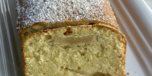 Beitragsbild des Blogbeitrags Neues Sonntagskuchen Rezept: Apfelschichtkuchen 