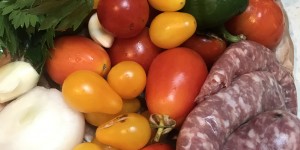 Beitragsbild des Blogbeitrags Trofie mit Tomatensauce und Polpette aus Salsiccia