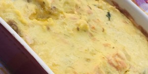Beitragsbild des Blogbeitrags Erdäpfel-Lachs Gratin, Wohlfühlessen zum Jahresanfang