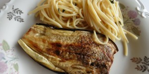 Beitragsbild des Blogbeitrags Gegrillte Melanzani mit Salbei-Zitronen Pasta