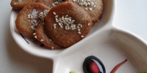 Beitragsbild des Blogbeitrags Sesamcracker mit Olivenöl 