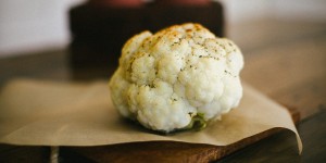 Beitragsbild des Blogbeitrags gebackener Karfiol