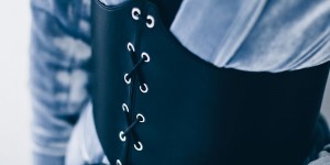 Beitragsbild des Blogbeitrags Trend to watch: Das Korsett ist wieder en vogue!