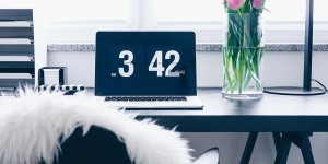 Beitragsbild des Blogbeitrags Mein Blogger Home Office: Stylisch, aber funktional!